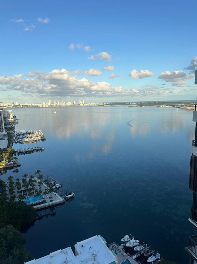 Building Photo - 2333 Brickell Ave Unit PH207