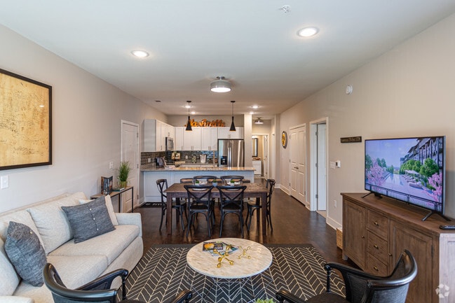 2BR, 2BA - Cottonwood - 1168 SF