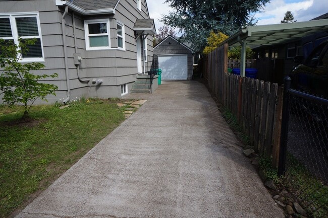 Photo - SE Portland 3-bedroom remodeled Bungalow