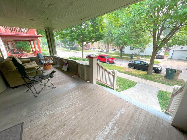 Photo - 10 Lathrop St