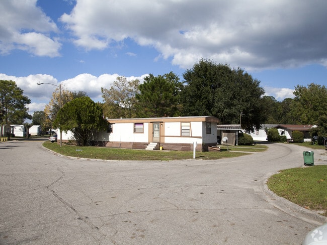Photo - Orange Park North Mobile Home Park