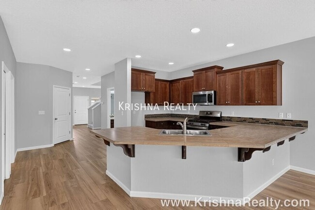 Photo - 16957 NW Viola St