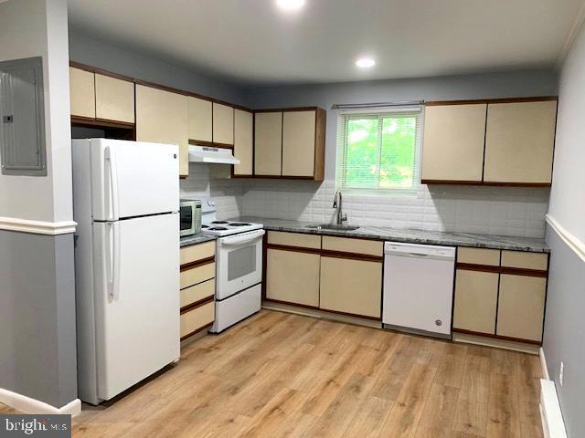Building Photo - 26 Park Ave Unit C38 Rental