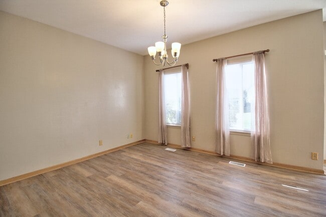 Photo - 21209 Duncan Ct