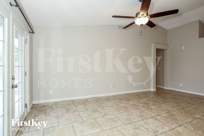 Photo - 1420 W Michigan Ave