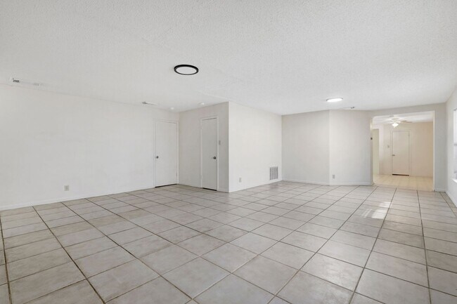 Photo - ***MOVE-IN SPECIAL: ONE WEEK FREE***Spacio...