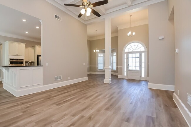 Photo - 4654 Jefferson Ridge Way