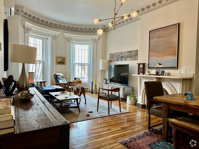Building Photo - 3 Worcester Sq Rental