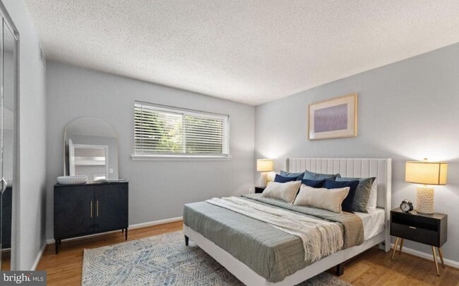 Photo - 122 N Bedford St Unit A