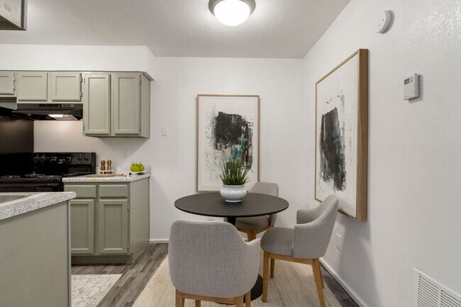 Photo - Hampton Woods