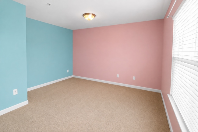 Photo - 7102 W Friendly Ave Unit 108