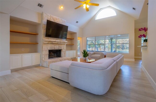 Photo - 18101 Montevista Cove