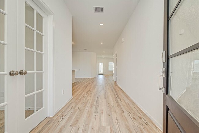 Photo - 21343 Bering Reach Dr