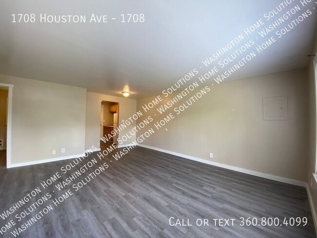 Photo - 1708 Houston Ave Unit 1708