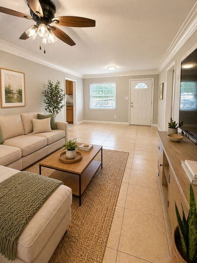 Photo - 9 Areca Dr