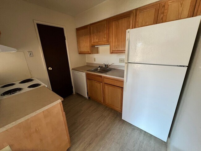 Photo - Oak View Apartments