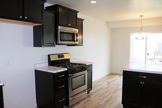 Photo - Amazing Townhome in Legacy Ranch!