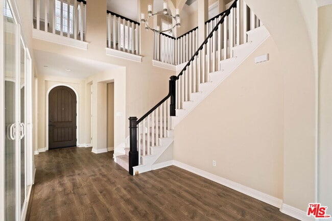 Photo - 5929 Spelthorne Ln