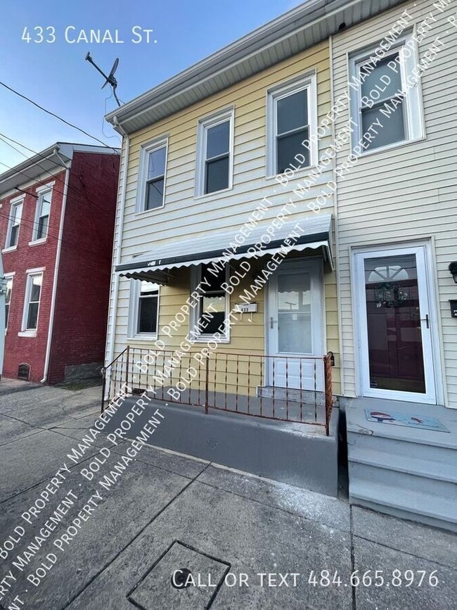 Photo - 433 Canal St