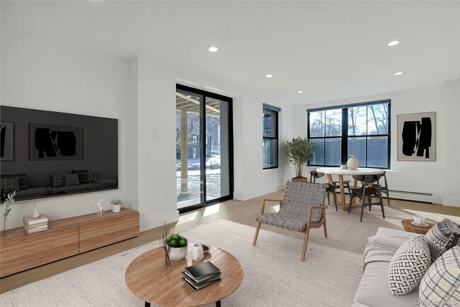 Building Photo - 229 Piermont Ave Unit B12