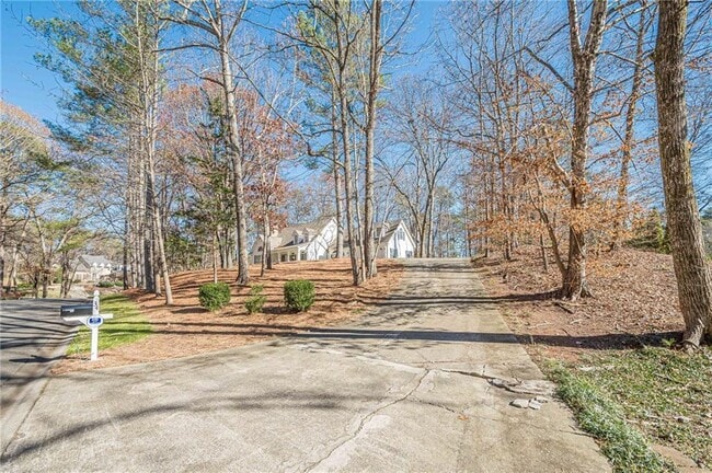 Photo - 34 Johnston Row NW