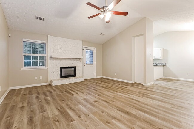 Photo - 9185 Sunset Dr