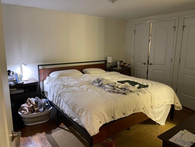 Photo - 2722 N Marshfield Ave Unit G