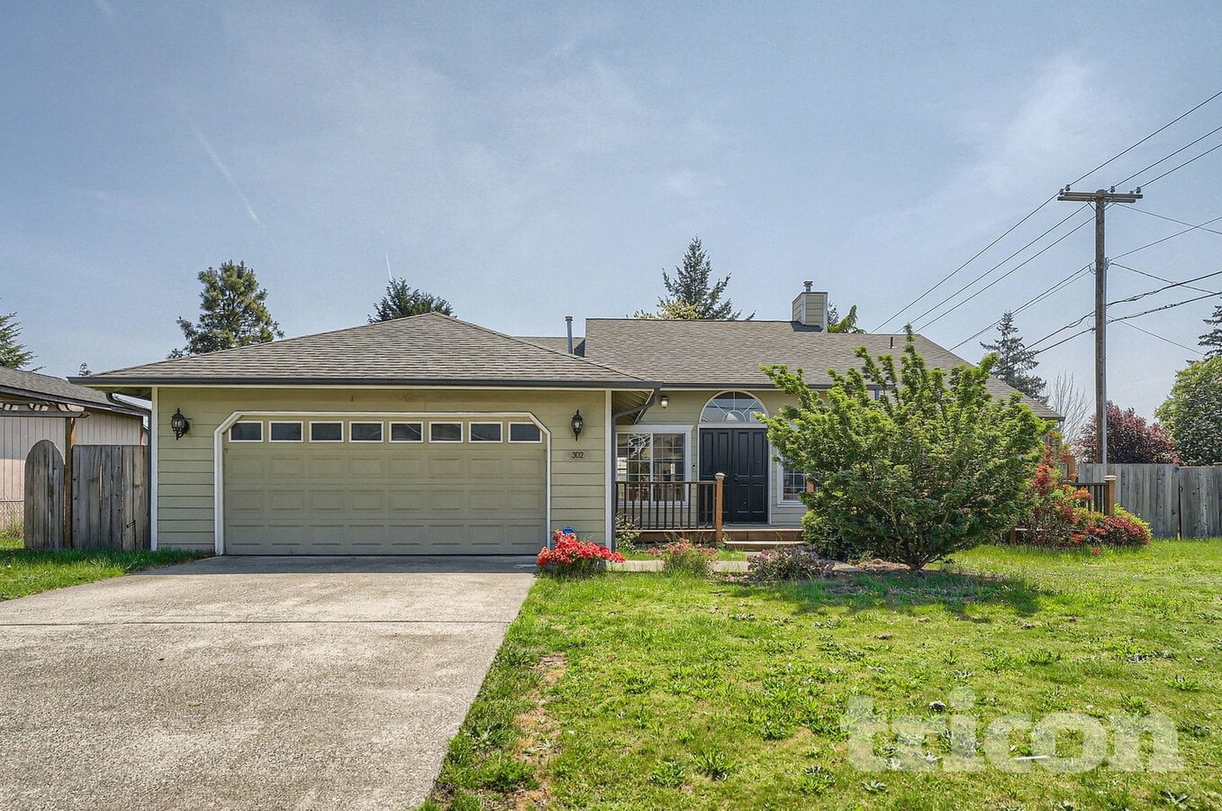 Photo - 302 3rd Ave SE