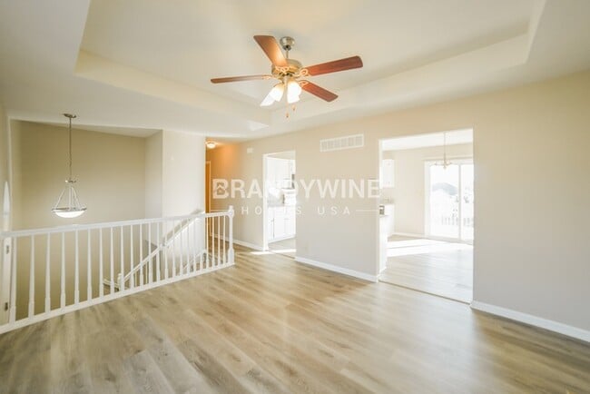 Photo - 1607 NW High View Dr