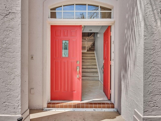 Photo - 1039 Aviary Rd