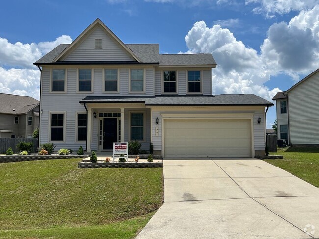 Building Photo - Luxurious Garner Home, Fenced Yard, Commun...