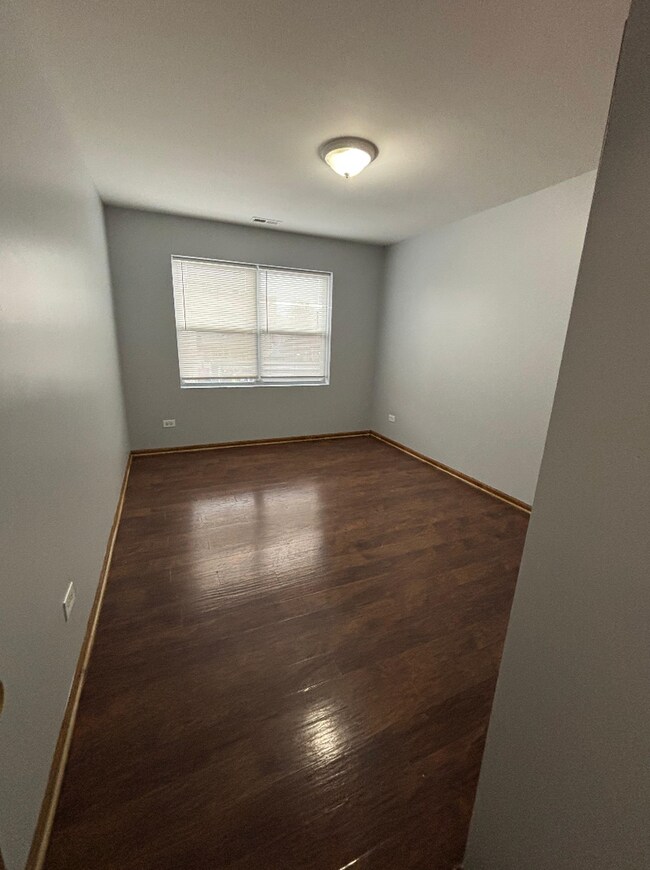 Photo - 7456 S Stewart Ave Unit 3