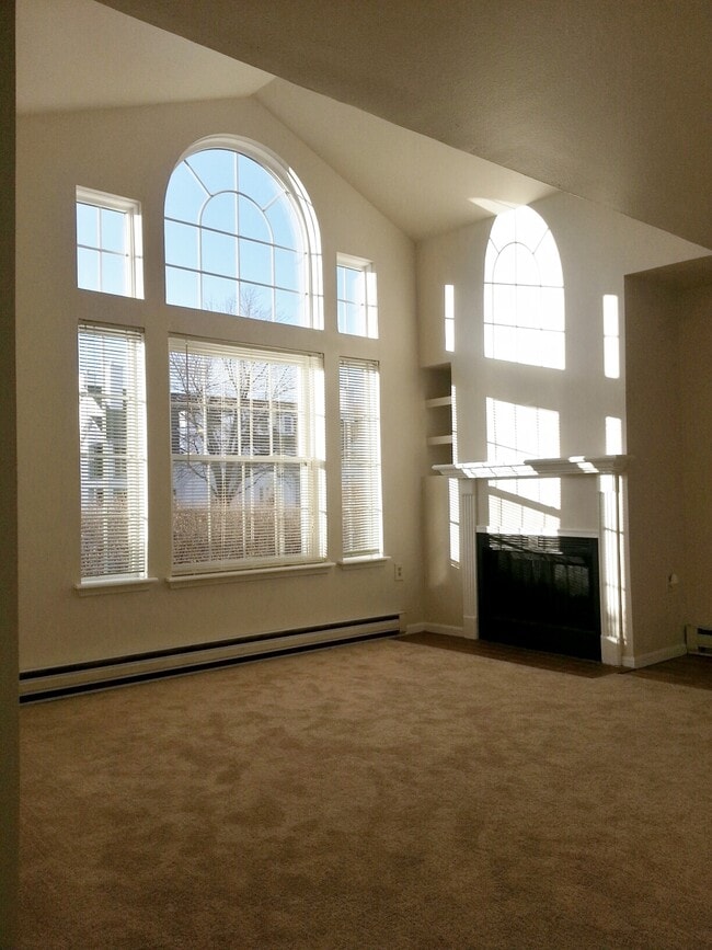 Rosemeade Apartments For Rent in Southbridge, MA