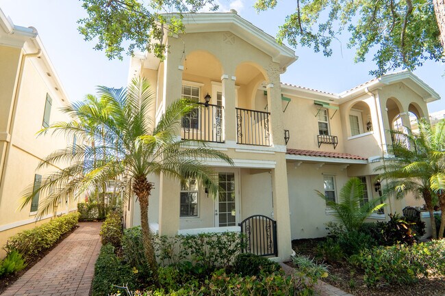 Photo - 186 Soriano Dr