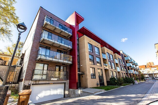 Photo - 2085 Av Av Papineau, Unit 305