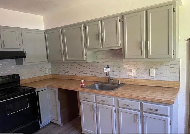 Photo - 3142 W Cactus Rd