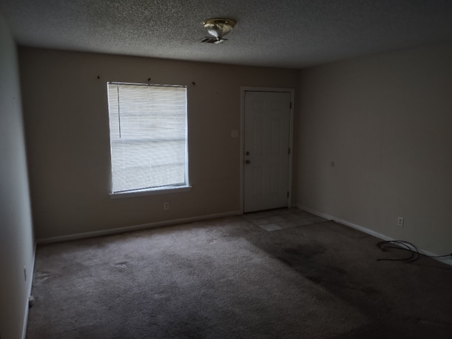 Photo - 116 Pecan Lake Estates Rd