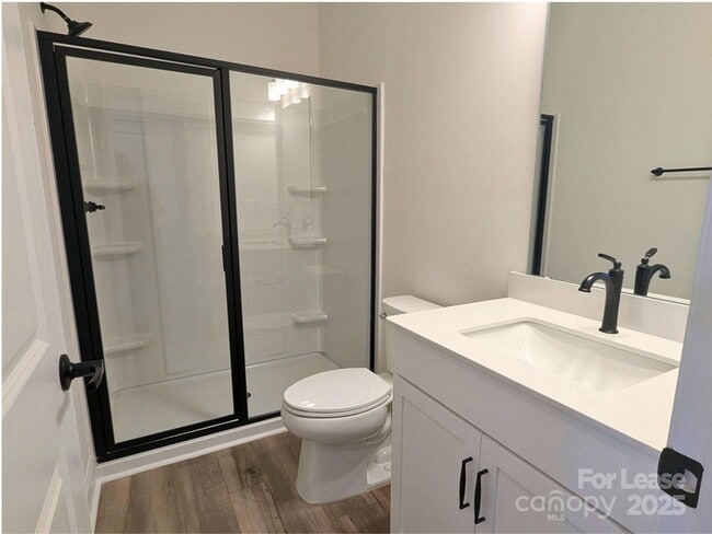 Photo - 3228 Drift St