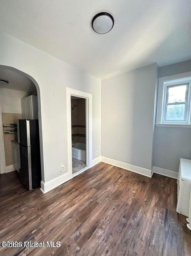 Photo - 51 Elm St Unidad 4