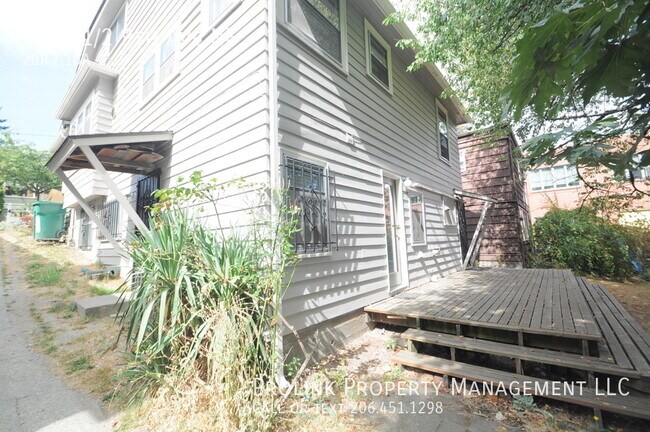 Photo - 5028 9th Ave NE