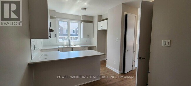 Photo - 139 Beebalm Cres