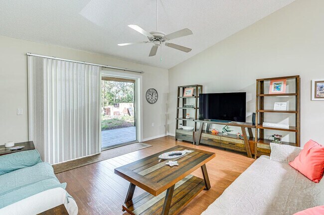 Photo - 10444 Copperwood Dr Unit ID1386122P