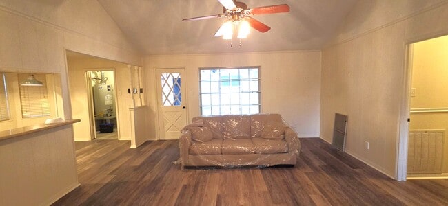 Exit to outdoor patio and open to breakfast area / kitchen - 12814 Westhorpe Dr