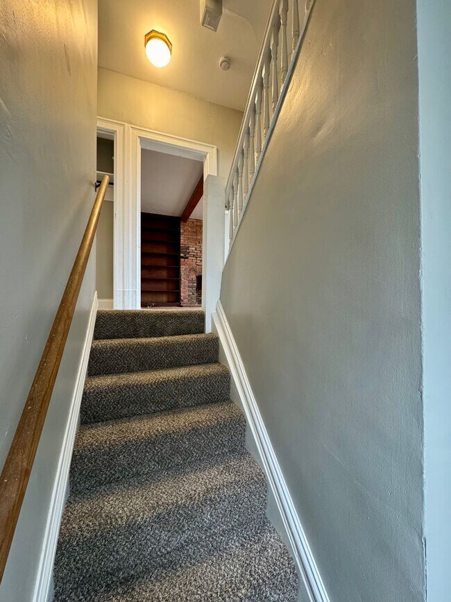 Photo - 111 S Ohio St Unit 2