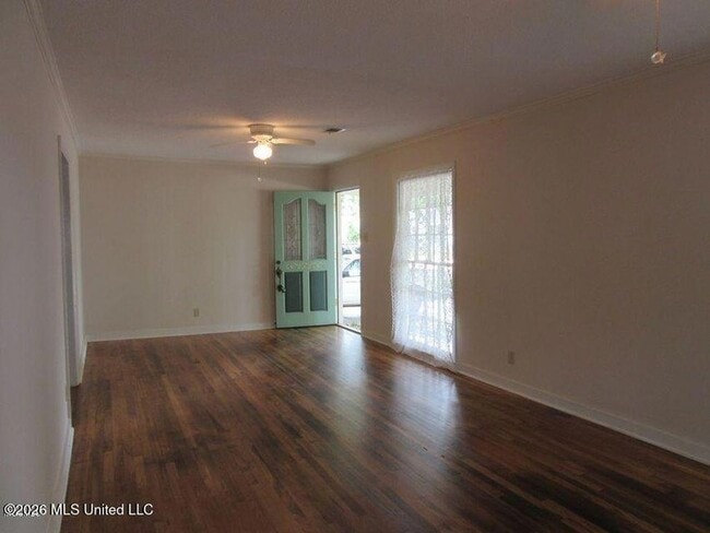 Photo - 1616 Gordon Ave