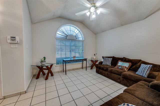 Photo - 9120 River Trails Blvd