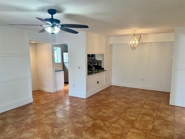 Photo - 5769 Gardens Dr