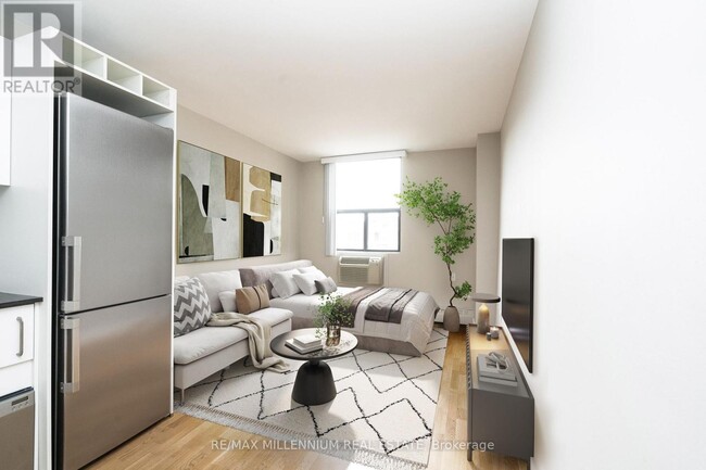 Photo - 798 Richmond St W Unité 143