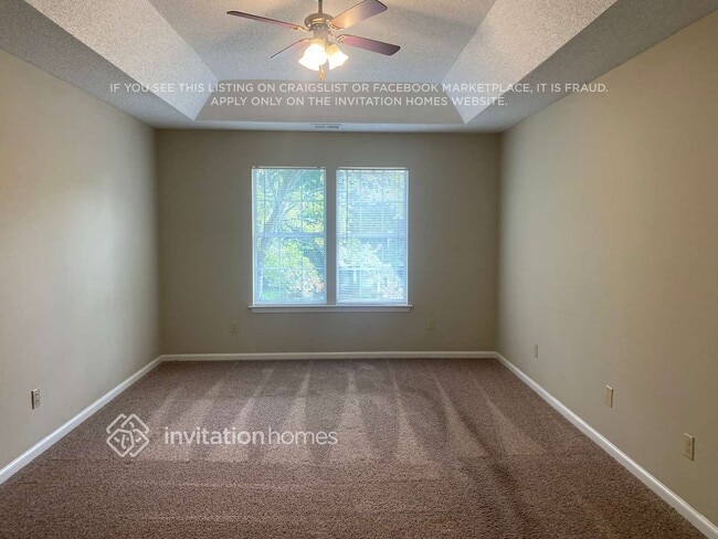 1136 Briarmore Dr
