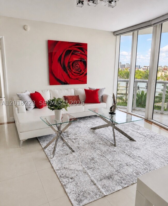 Building Photo - 17201 Collins Ave Unit 506